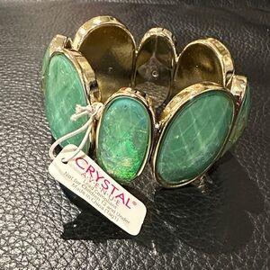 NWT Crystal Avenue Gold and Green Statement Bracelet